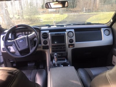 Interior 1.JPG