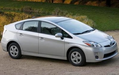 2010_toyota_prius.jpg