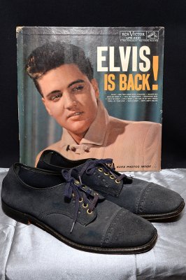 elvis-presley-blue-suede-shoes.jpg