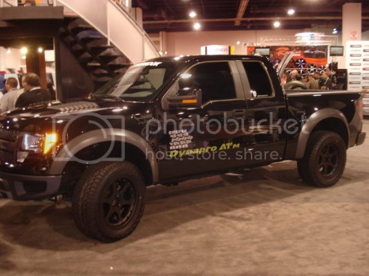 Sema2010369.jpg