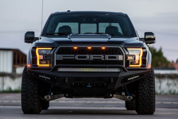 2017-ford-raptor.jpg