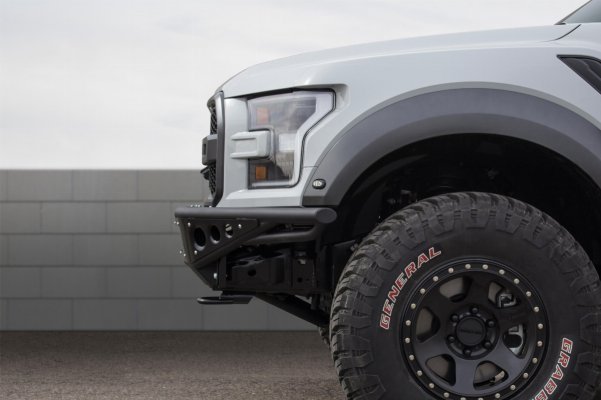 2017-ford-raptor-front-bumper.jpg