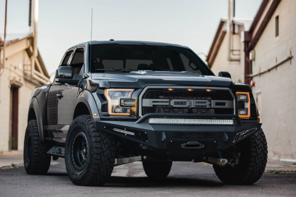 2017-ford-raptor.jpg