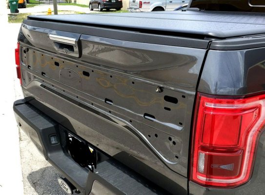 ithout-tailgate-ford-appliqu-tailgate2_zpsemkkkk7l.jpg