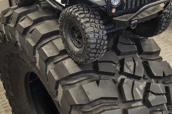 BFGoodrich-Mud-Terrain-TA-KM3-1.9%E2%80%9D-Tires-8.jpg