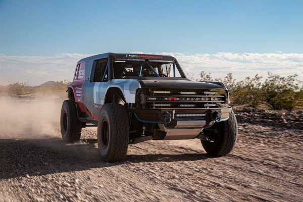 ford-bronco-r-front-race.jpg