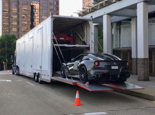 car-shipping-enclosed-ferrari.jpg