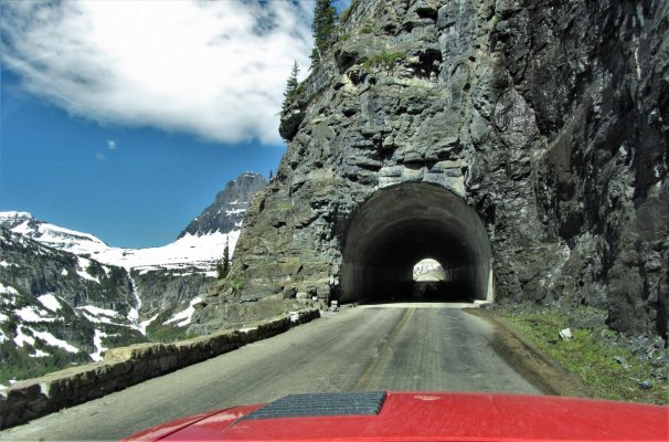 GLACIER NP 1357.JPG