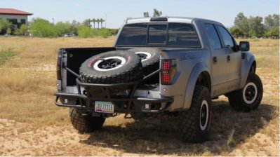 ford-raptor-tire-gate.JPG