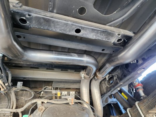 Exhaust2.jpg