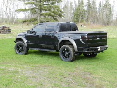 Ford Raptor with Rims 05.jpg