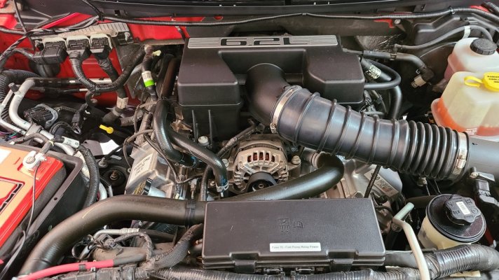 engine bay 2.jpg