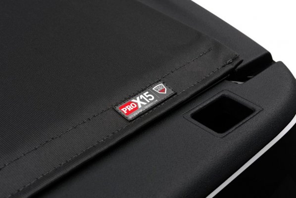 pro-x15-tonneau-cover-logo-close-up.jpg