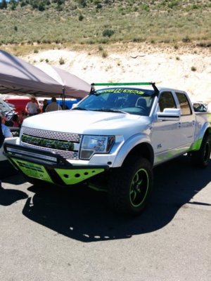 Green Stealth 5R Trucks.jpg